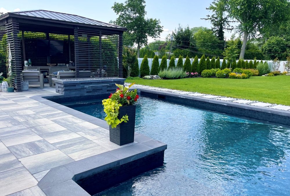 5 Types of Outdoor TV and Speaker Setups